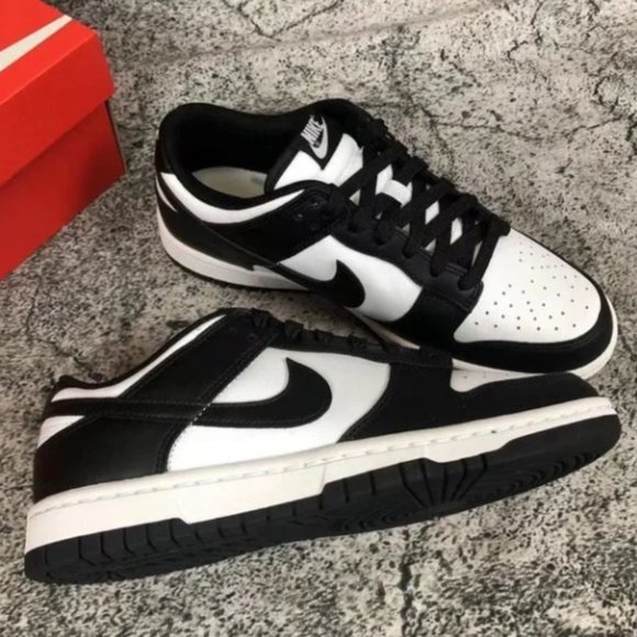 Nike Dunk Low Black and white panda - Picture 3 of 8